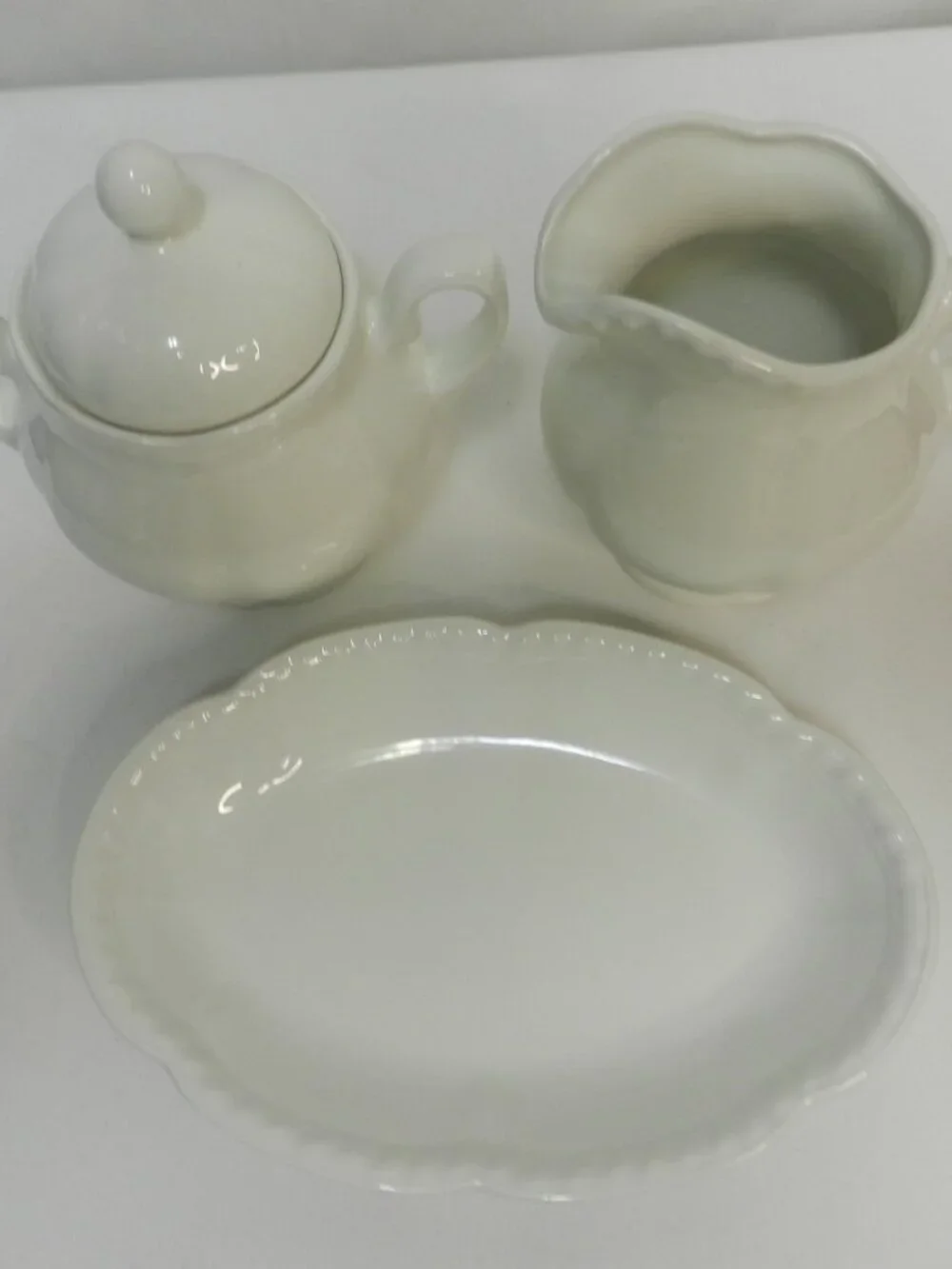 Johnson Brothers made in Staffordshire England white Creamer Sugar bowl & Plate
